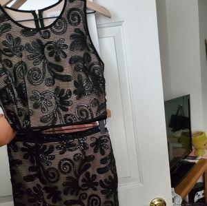 Black/nude floral mesh illusion set